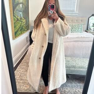 Vince Teddy Cream Faux Fur Long Wrap Coat Size Large